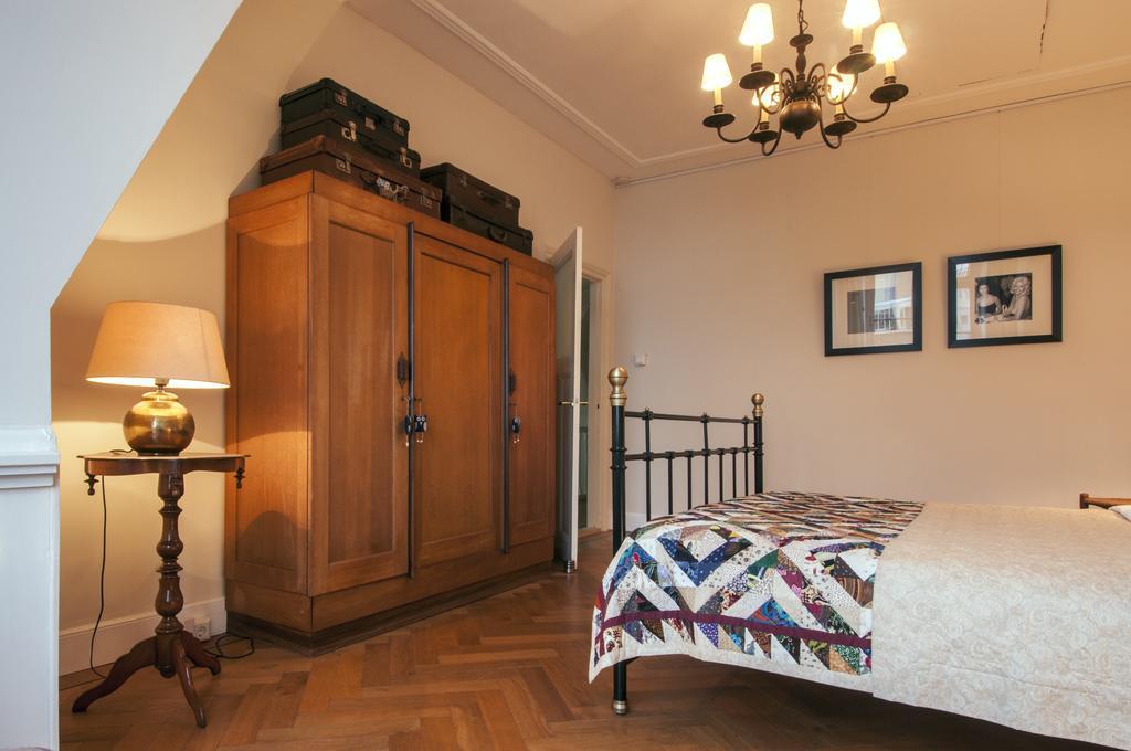 B&B De Schiedamse Suites Quarto foto